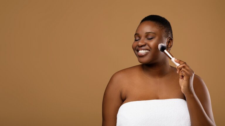 Round Face? Round Up These Contour Sticks: Best Contour Sticks for Chubby Faces