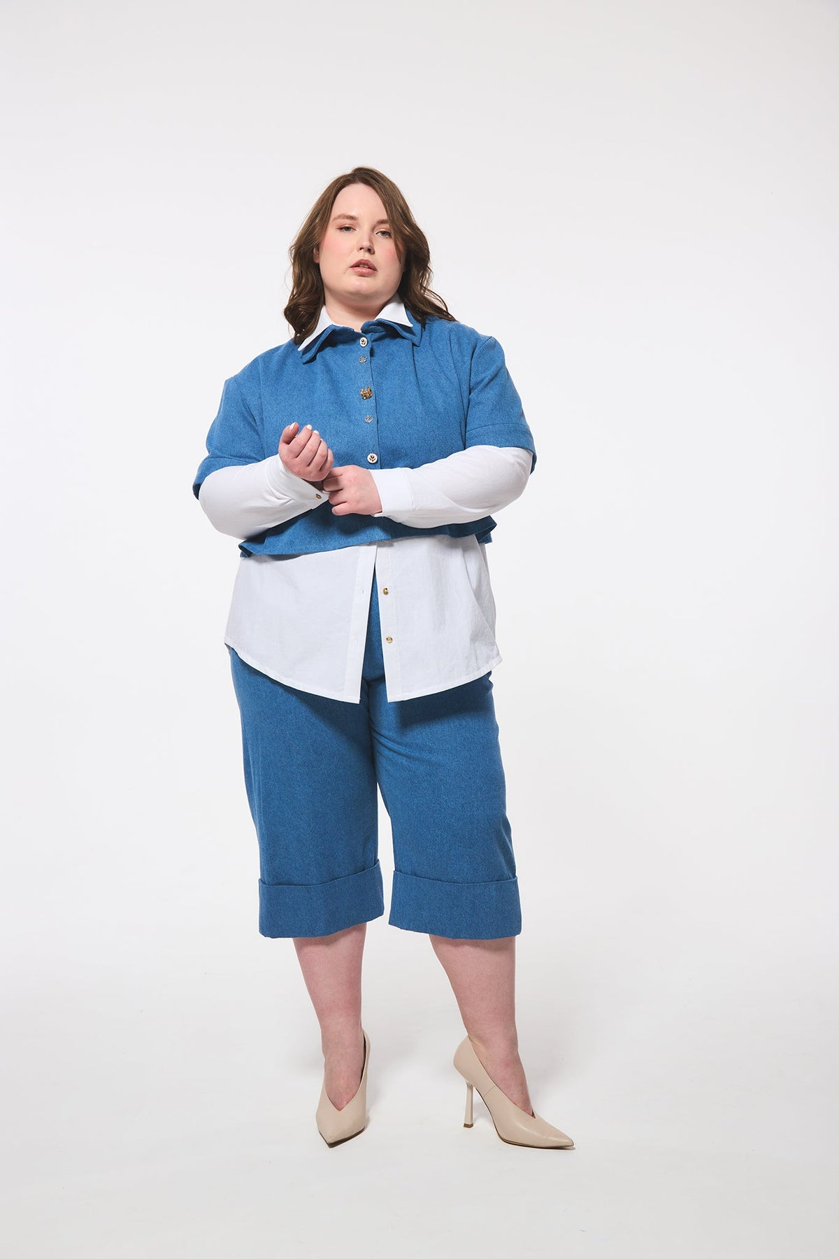 Denim Crop Short Sleeve Blouse
plus size business casual