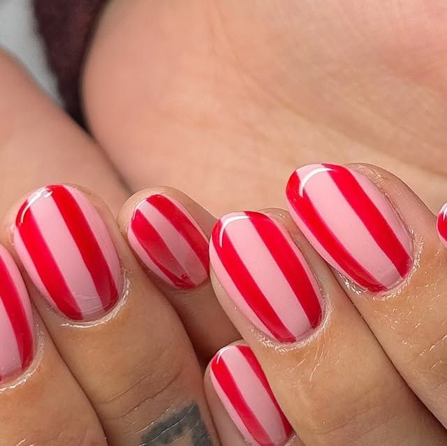 Suelen Bagley Nail Tech🦋 on Instagram red and pink stripes for the win💗❤️💗❤️🫶🏼 nails nailart naildesign nailinspo nailsnailsnails nailtech utahnailtech stripes stripenails
