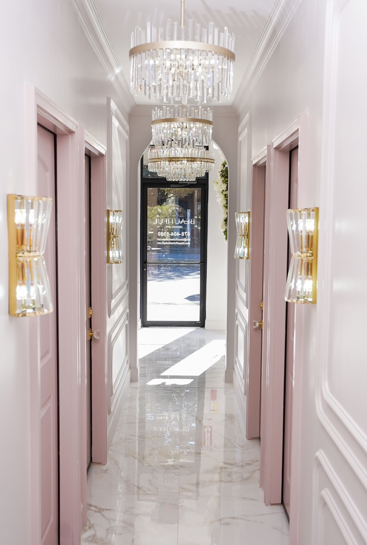 b-beautiful-inside-spa الافتتاح الكبير لـ B Spa Medical Spa [EXCLUSIVE]