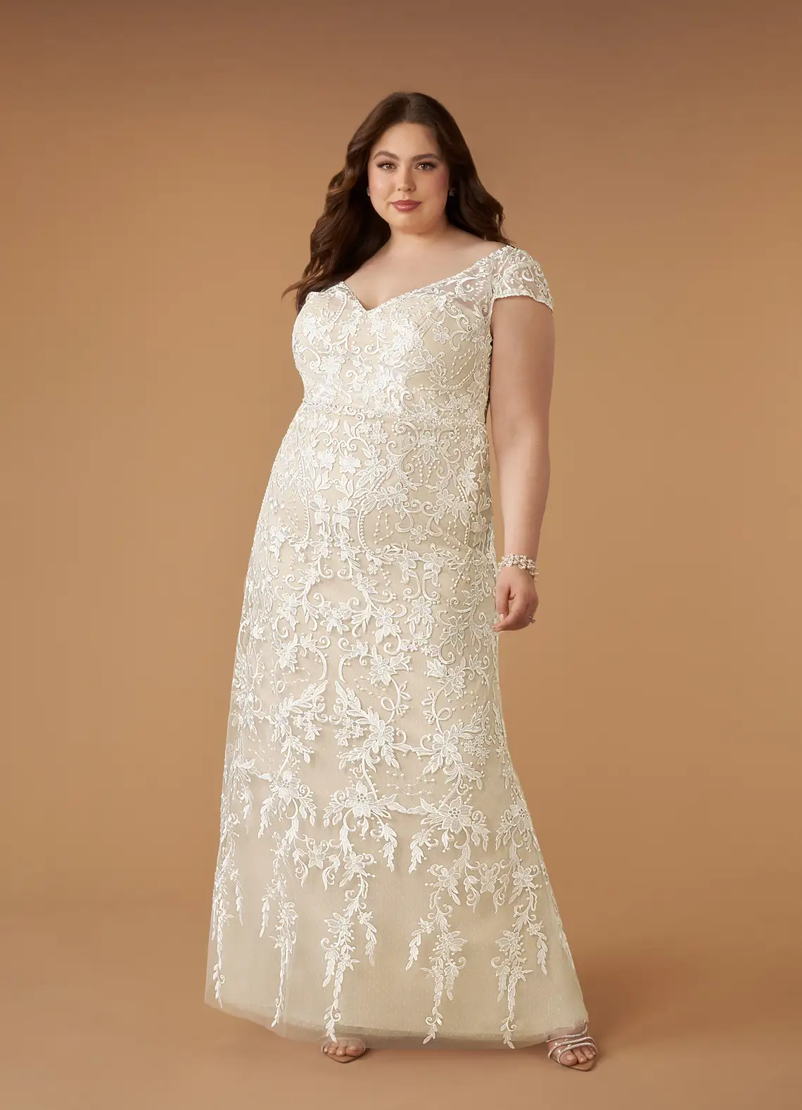 88863b5042aa0e973d918938d703d72c.jpg Azazie Plus Size Wedding Ords: 15 فساتين بأسعار معقولة