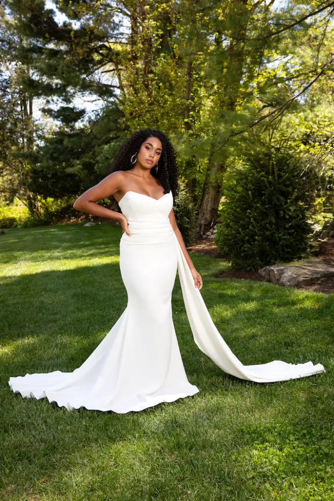 size-inclusive bridal brands- Christian Siriano