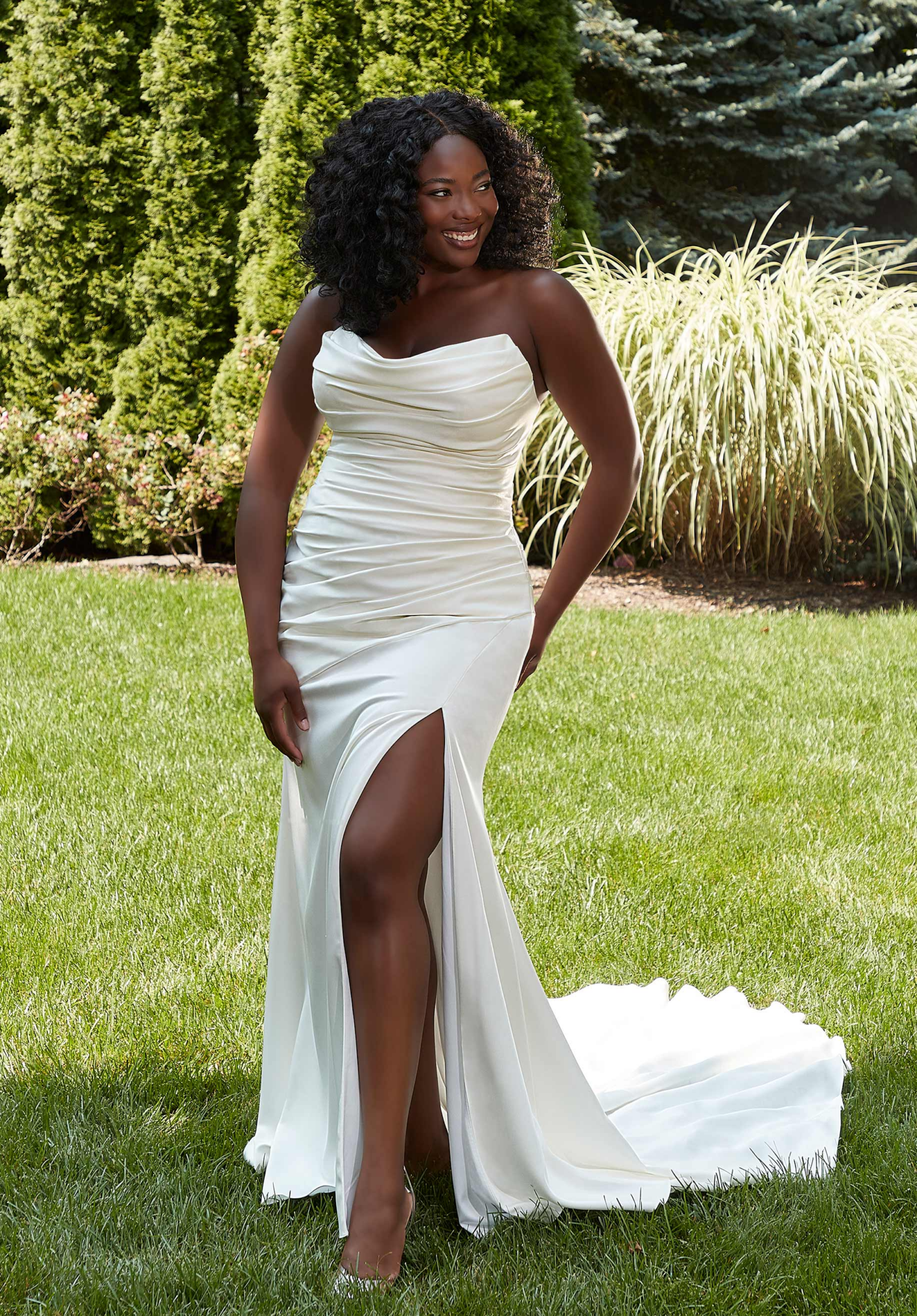 Size-Inclusive bridal brands- Juliette by MoriLee