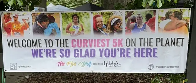 plus strut banner