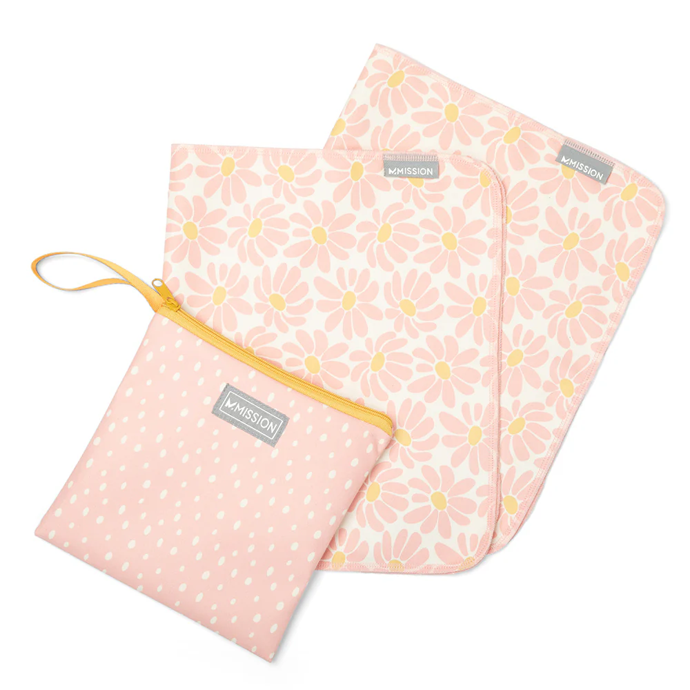 111448MIS Anywhere Towel Daisy Coral Clour Main