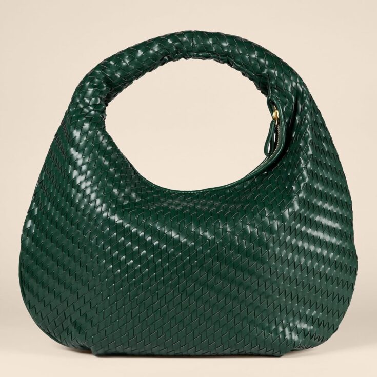 Image for Amazon Essentials Women's Woven Shoulder Bag