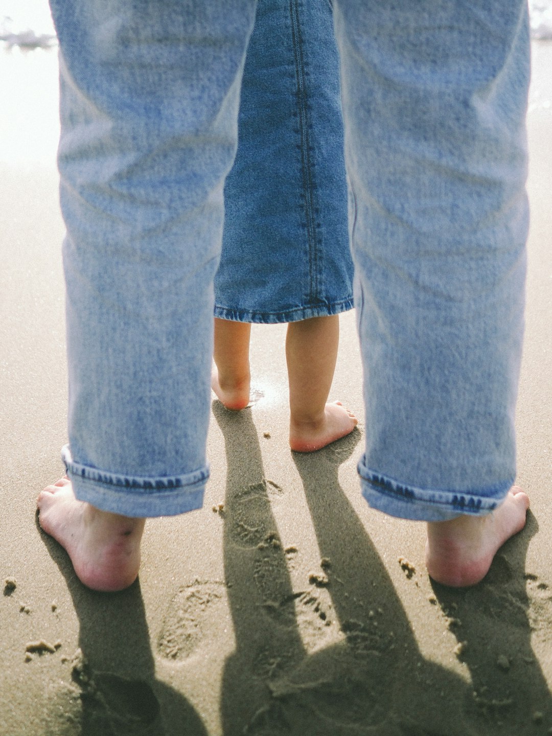 Wide-Leg Jeans That Actually Flatter (image credits: unsplash)