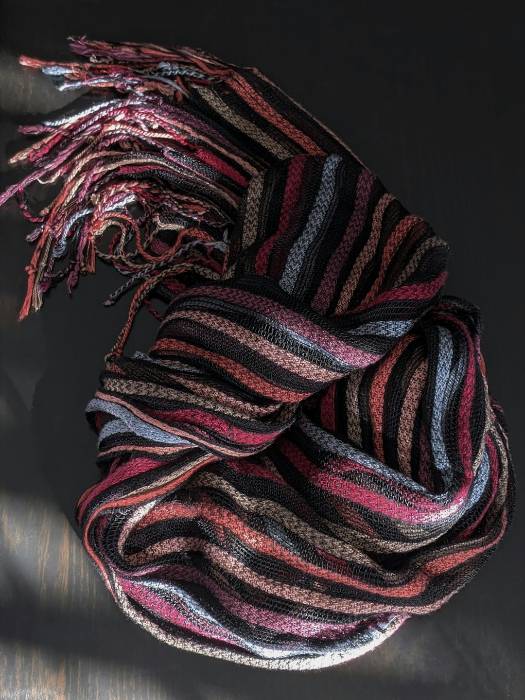 Layered Scarves or Wraps (image credits: unsplash)