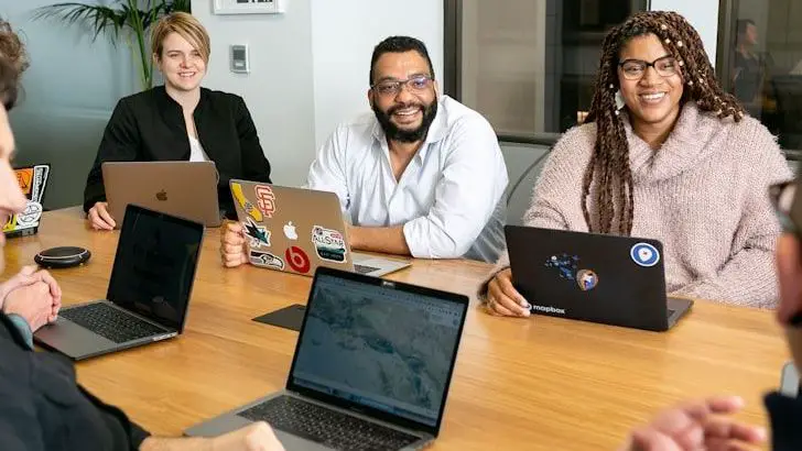 Mind Your Voice: How Plus-Size Leaders Are Reshaping Corporate Culture