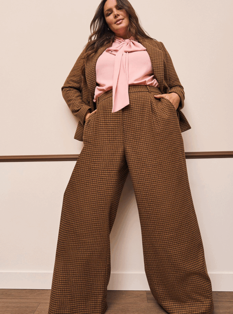 plus size style essentials- Studio Pleated Relaxed Wide Leg Trouser
