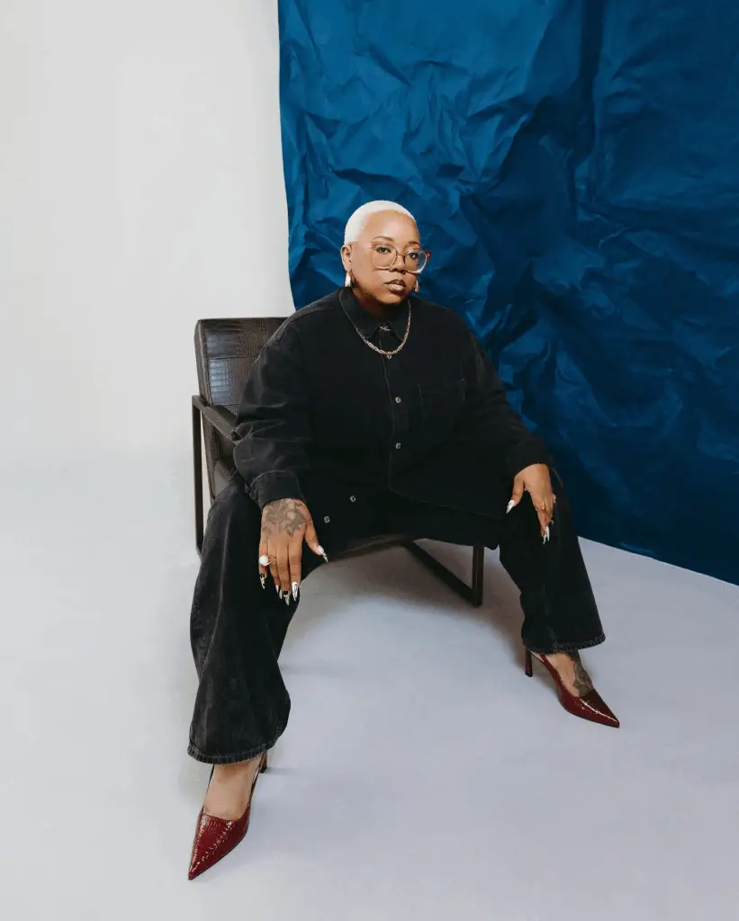 AK Brown Curvy Boss Spotlight- plus size business owner