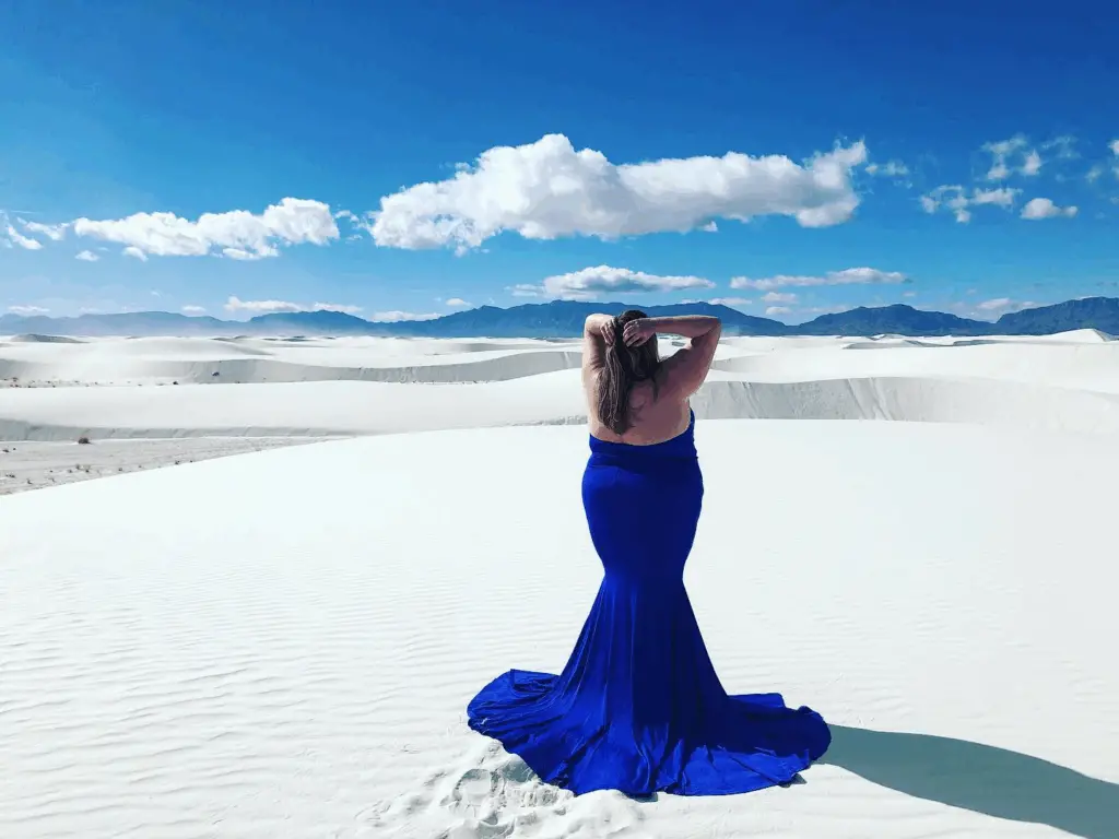 Curvy Boss spotlight on Jillian Pfennig plus size photographer