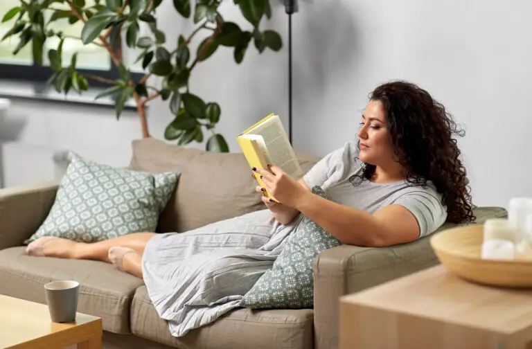 plus size heroines in books