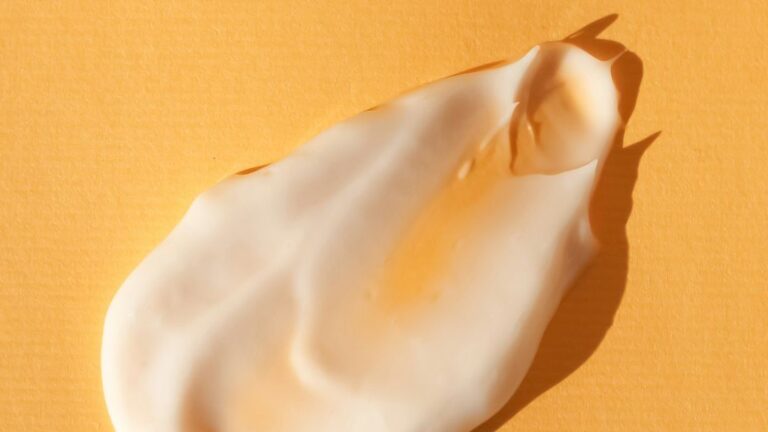 5 Skincare Fixes for Chafing No One Talks About (But Everyone Needs)