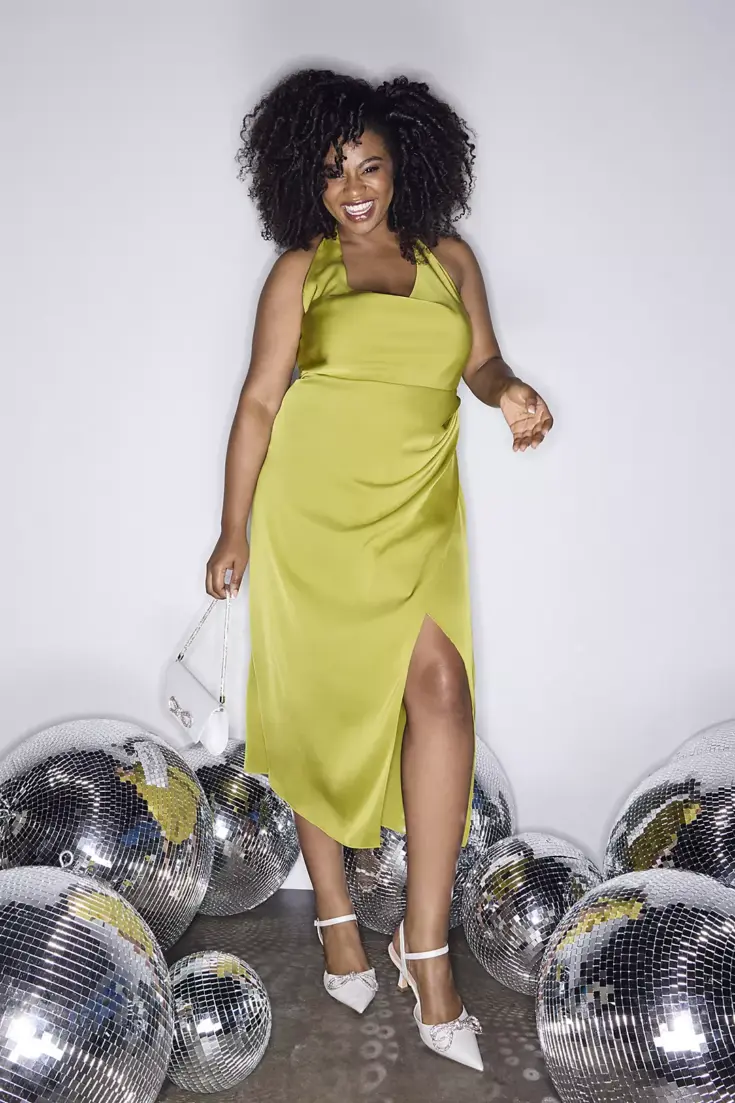 D39WBM4298 PDP Crop FO JAN25 1920x2880