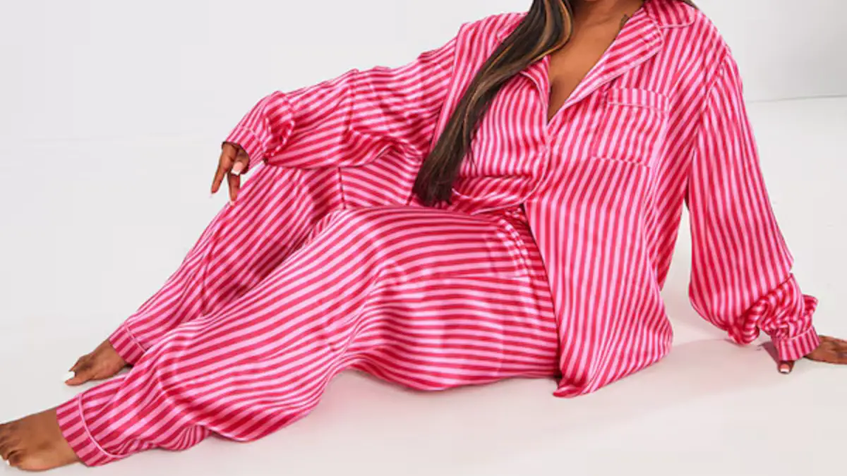 Jingle All the Way to Bed: The Top 10 Plus Size Pajamas for Holiday Fun