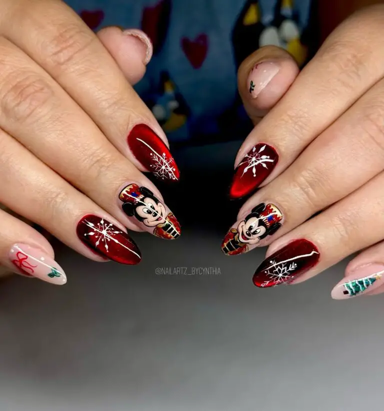 #NailedIt: 7 Christmas Holiday Nail Trends to Try This Season!