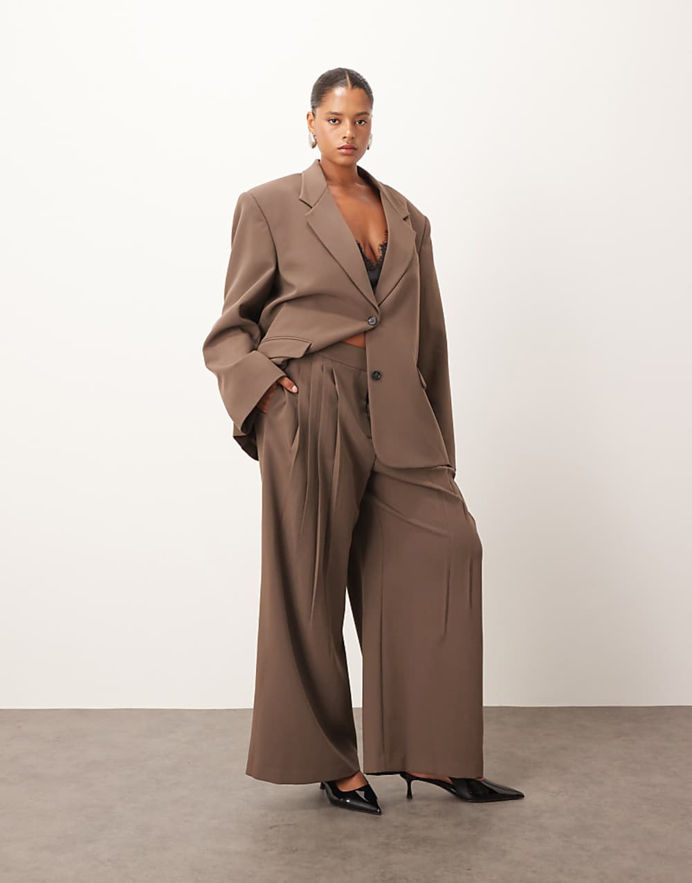 outfit formulas for plus size professionals