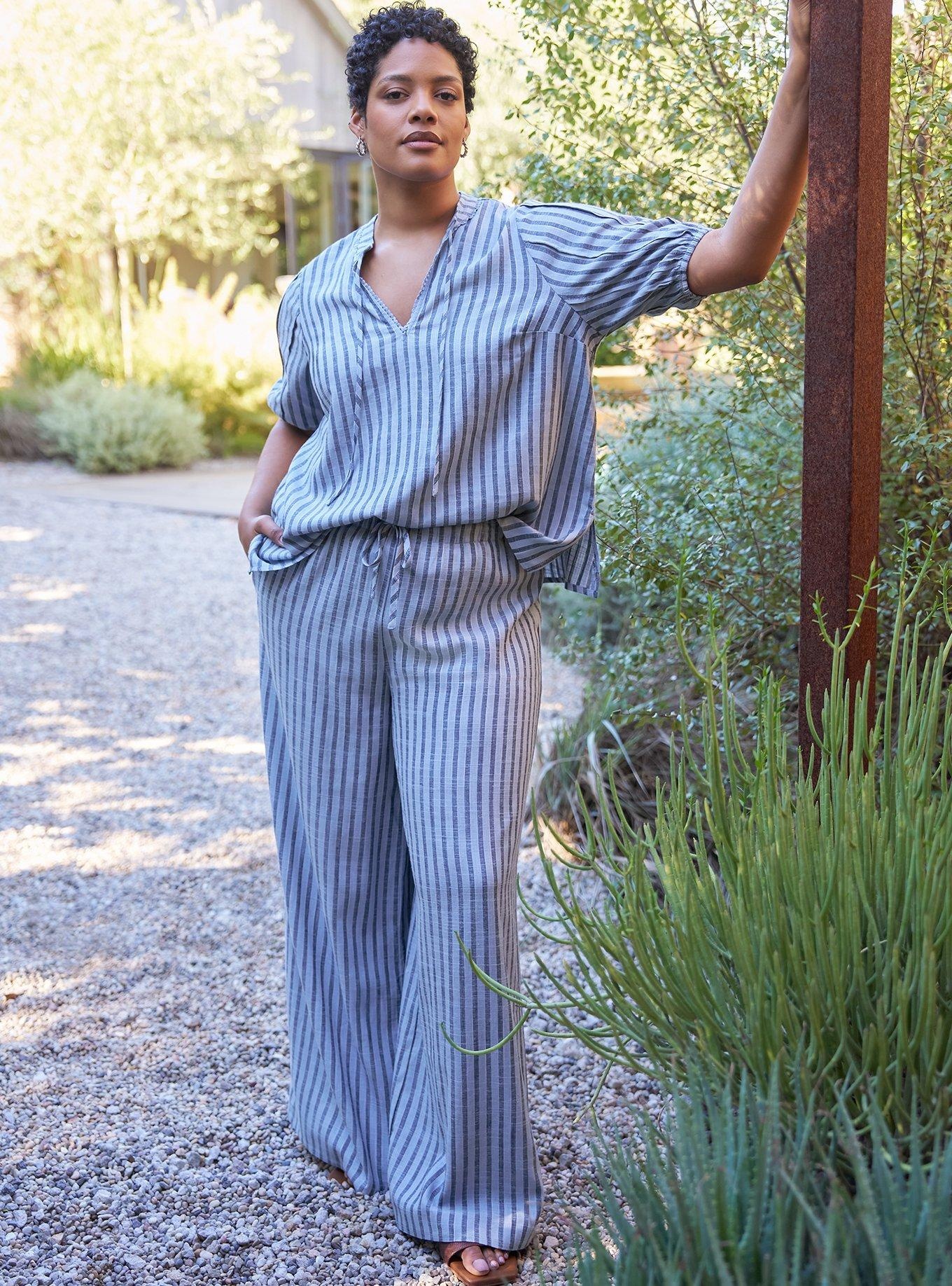 Belle Isle Pull-On Wide Leg Pant at Torrid