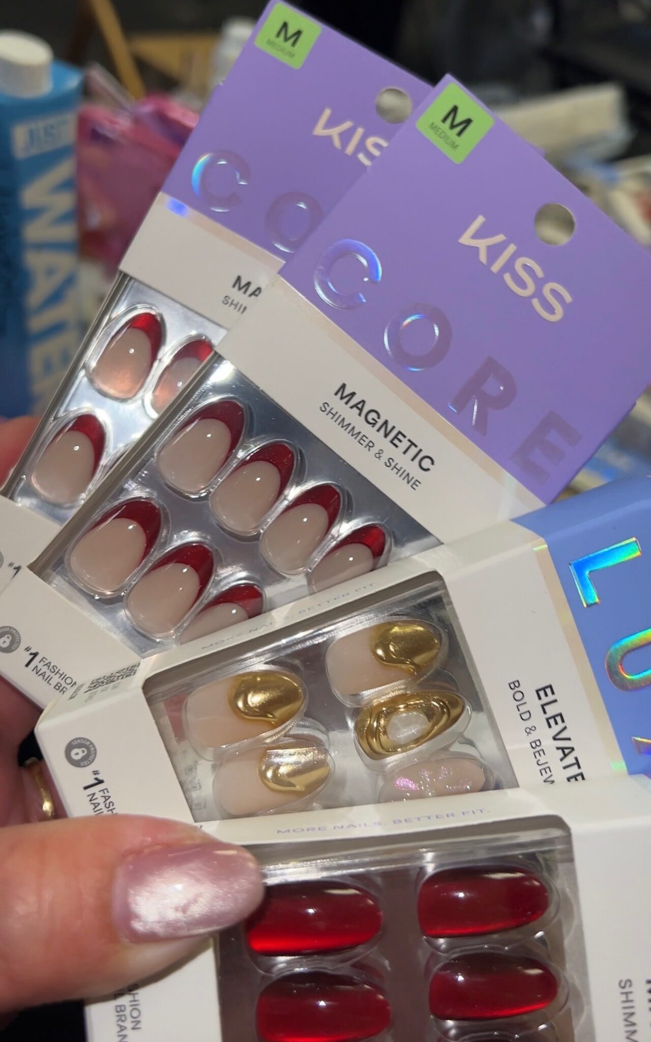 Queen Latifah's AMA Nails by Kiss