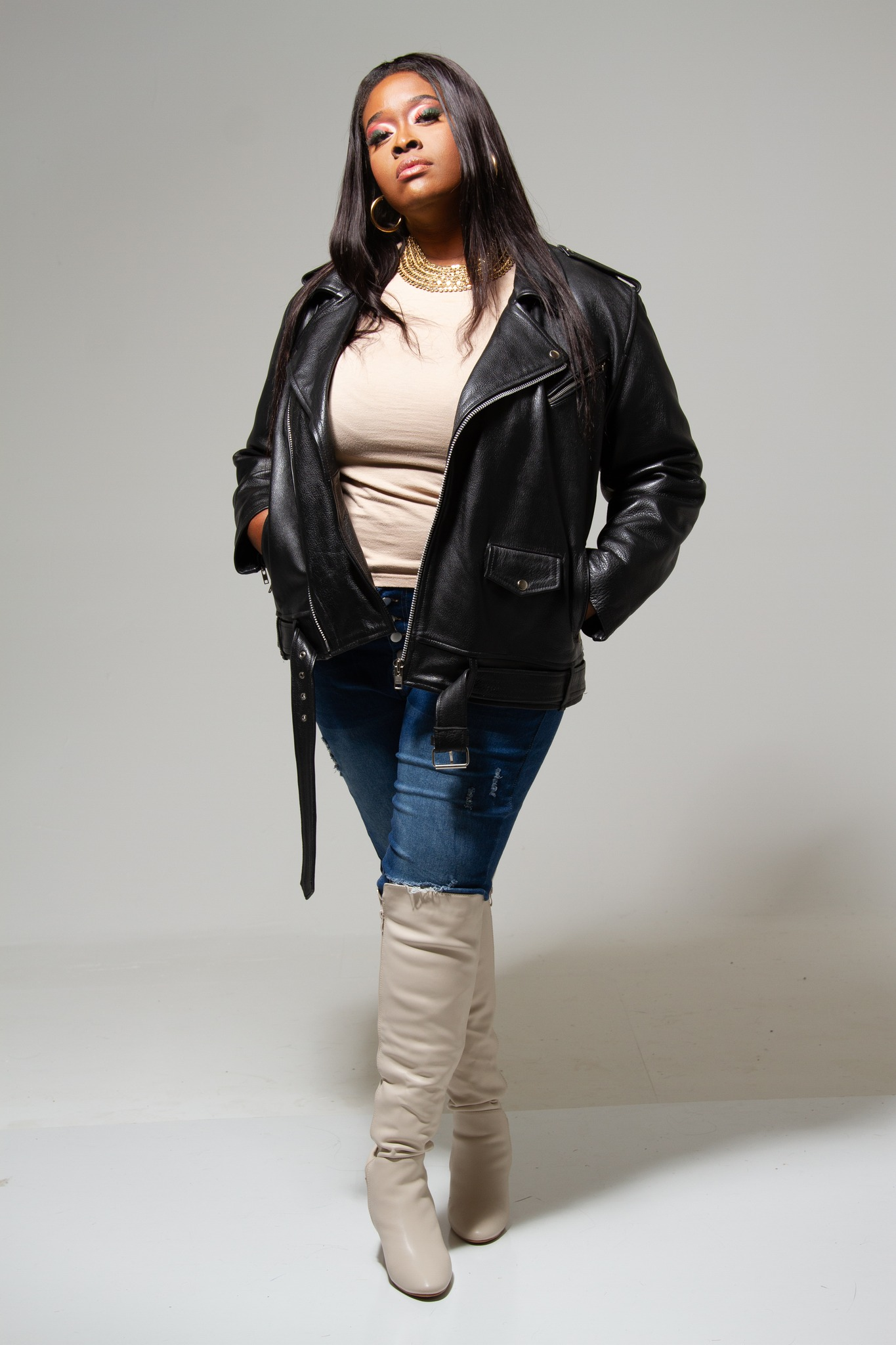 Curvy Boss Spotlight: Ariana Johnson Is Proving That Service, Style, and Self-Belief Can Change Lives