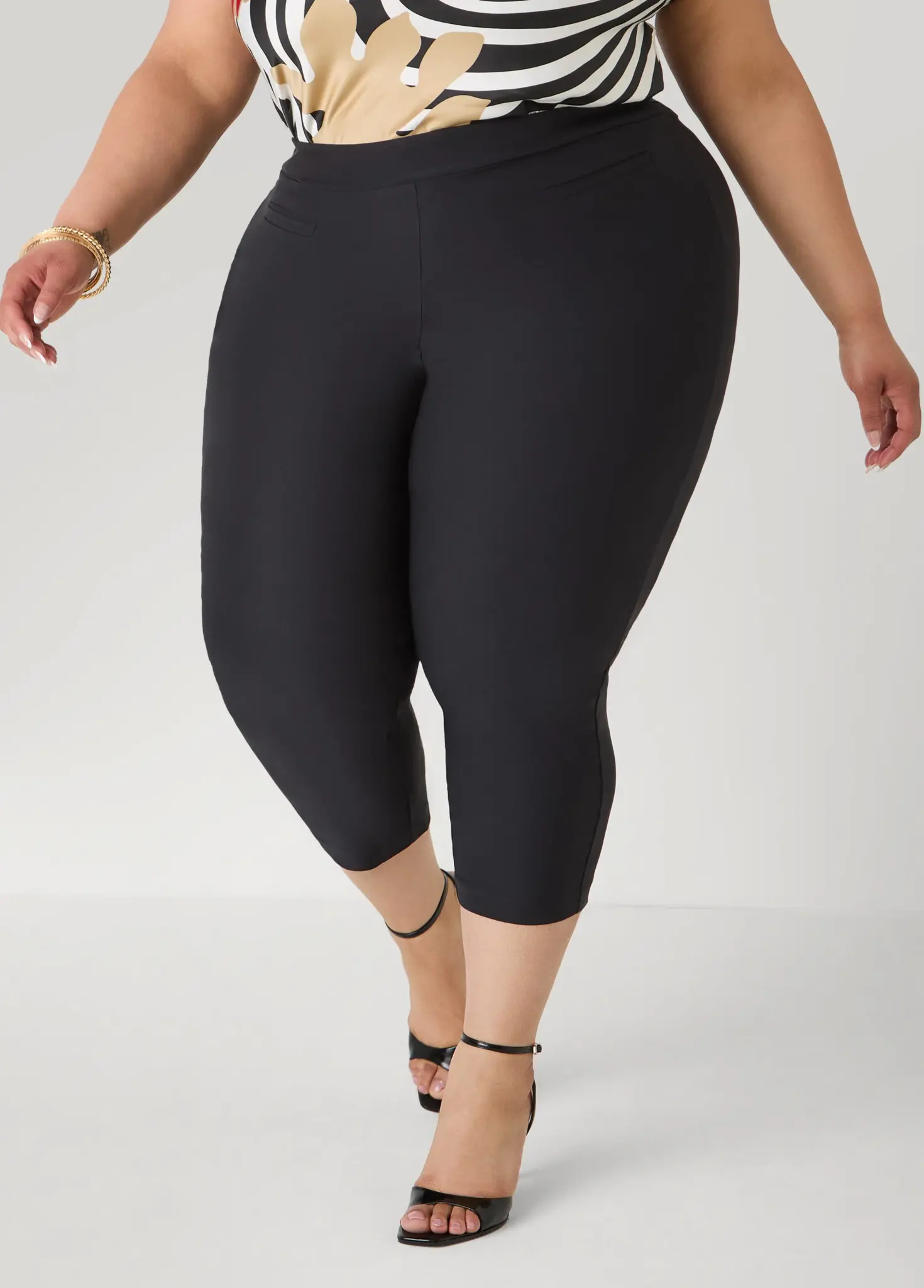 plus size capri pants
