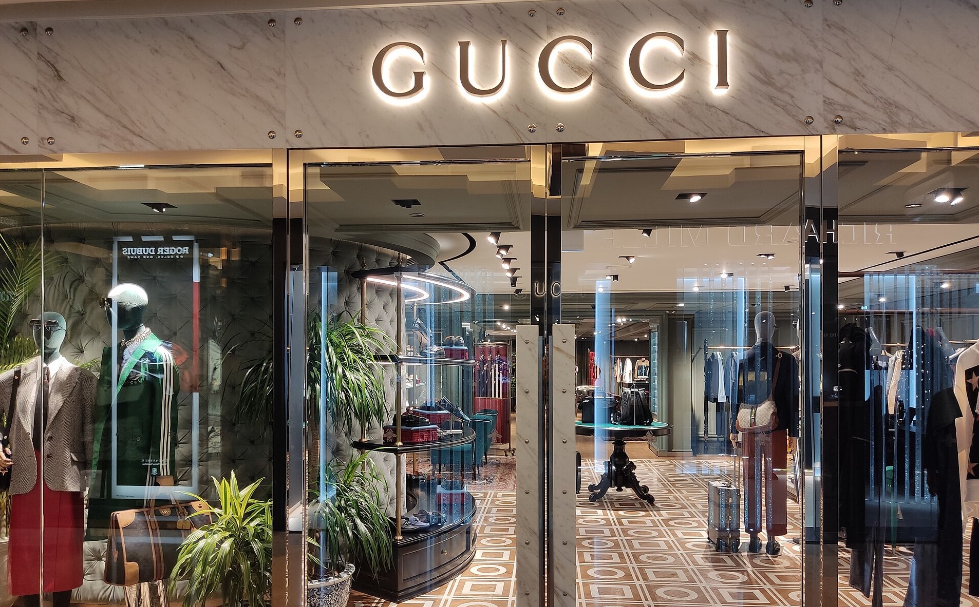 Gucci