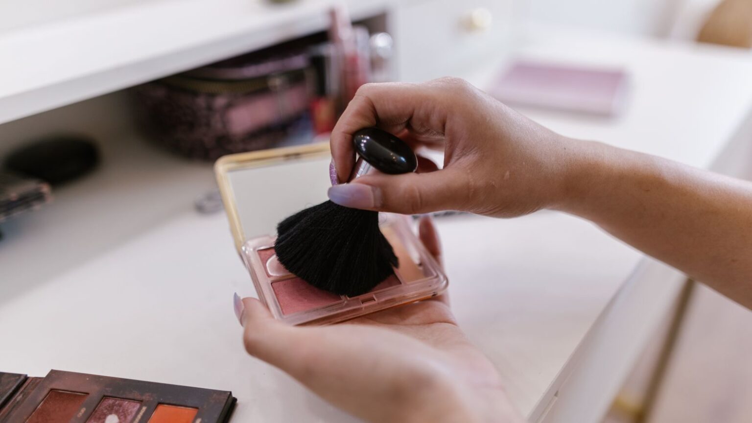 Makeup blush
