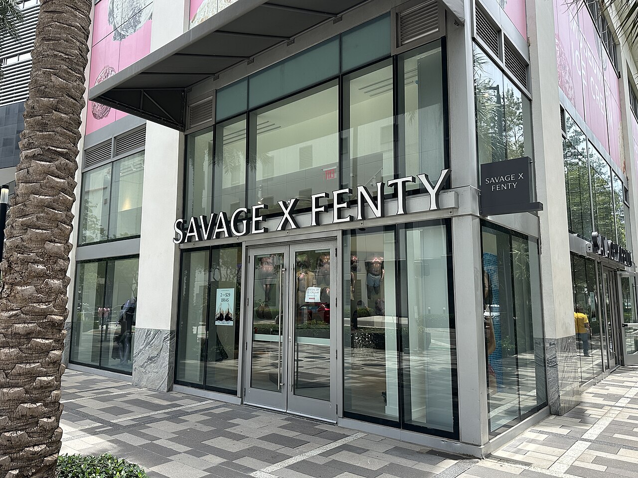 Savage X Fenty