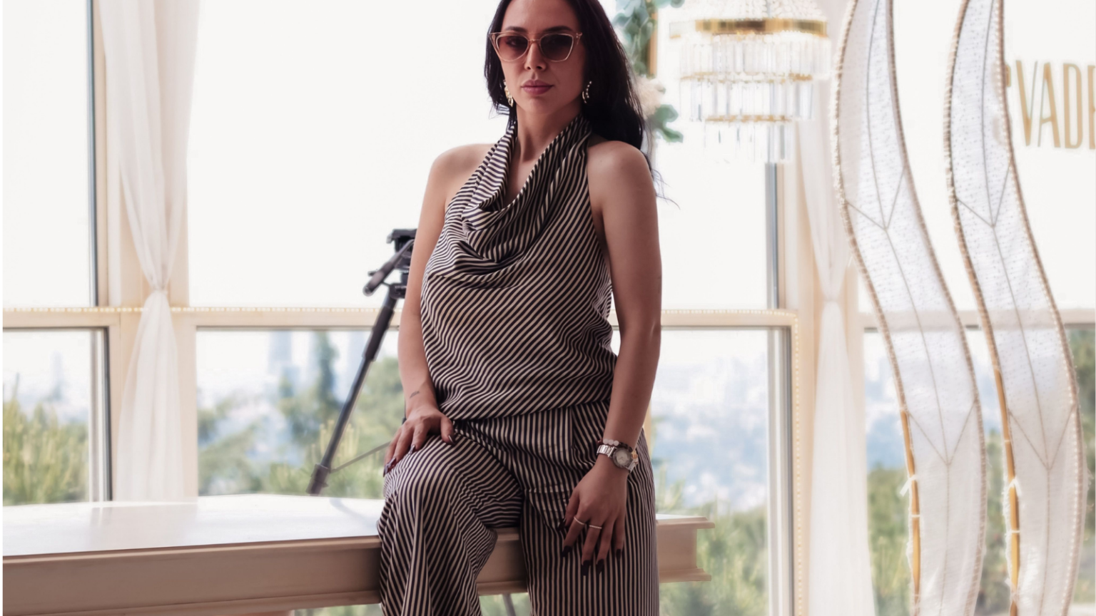 10 Easy Outfit Ideas That Prove You Don't Need Jeans to Look Stylish