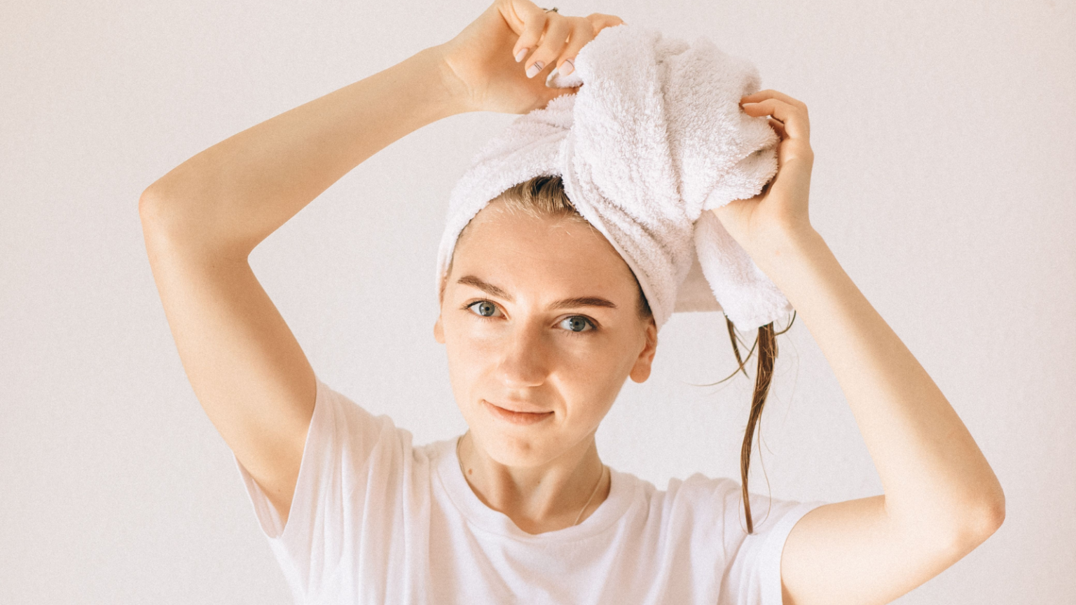 11 Ways to Protect Your Hair While You Sleep