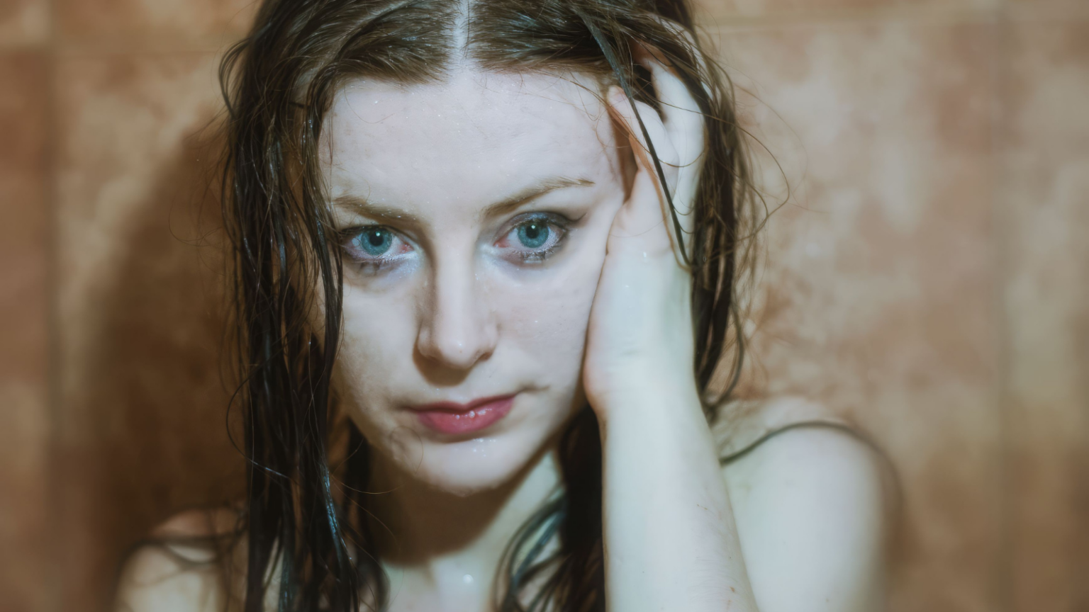 11 Ways to Protect Your Hair While You Sleep
