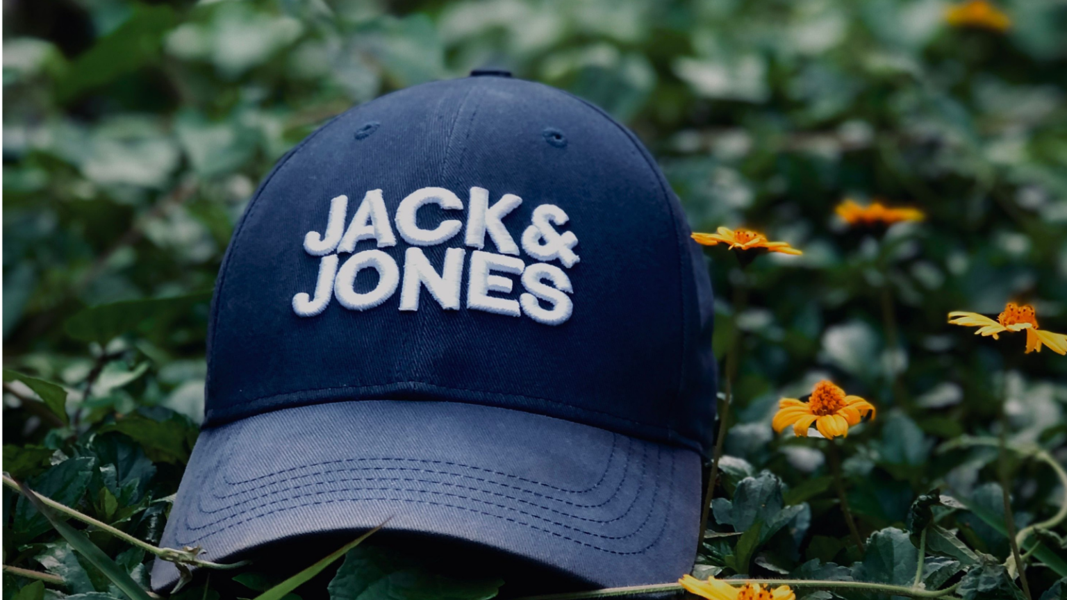If These 12 Things Are In Your Closet, You're A Basic Bro