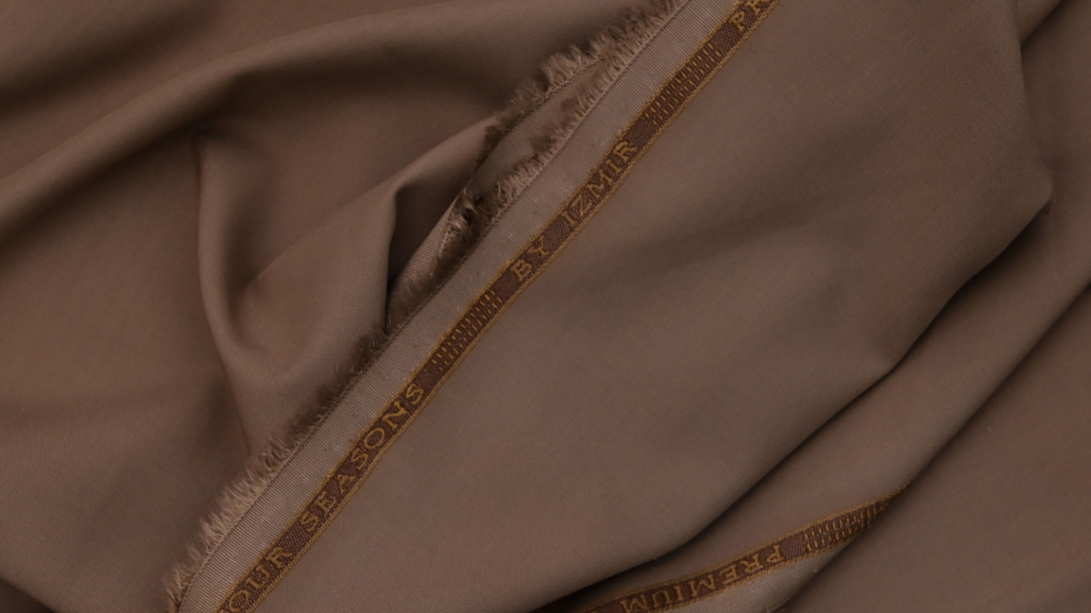 100 Million Americans Are Under a Heat Dome. Here Are 13 Fabrics That Actually Survive It