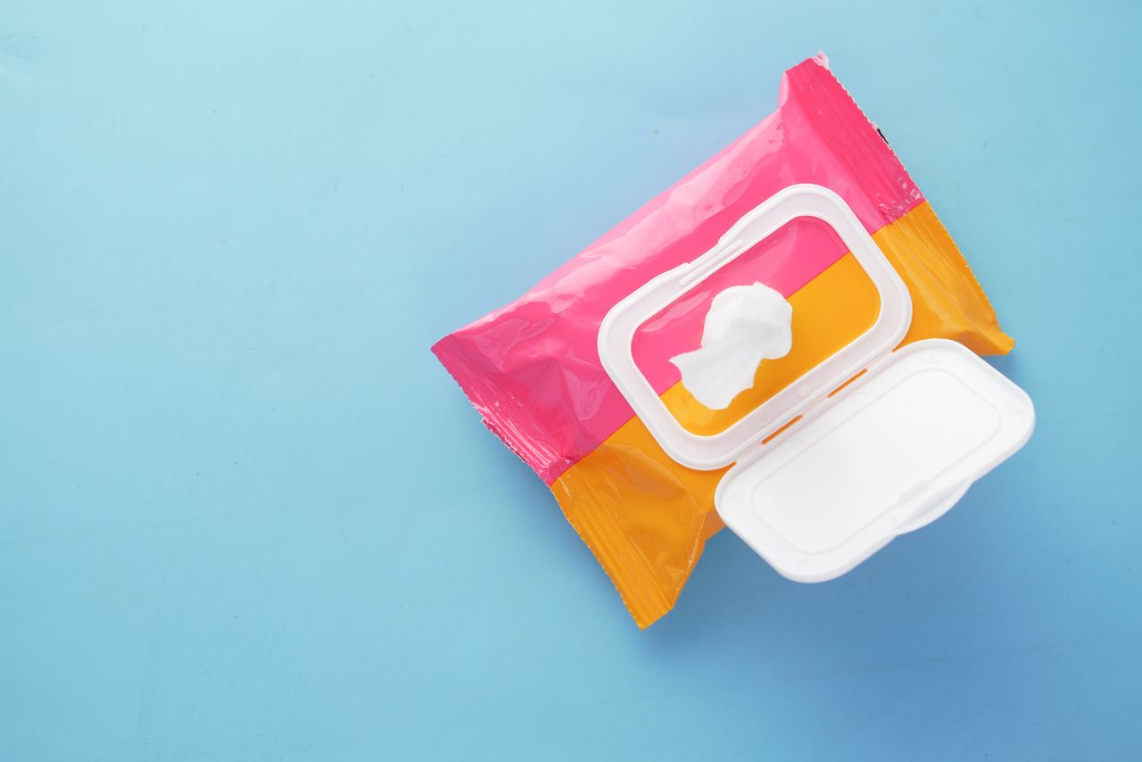 photoclose up photo of wet wipes 9771341