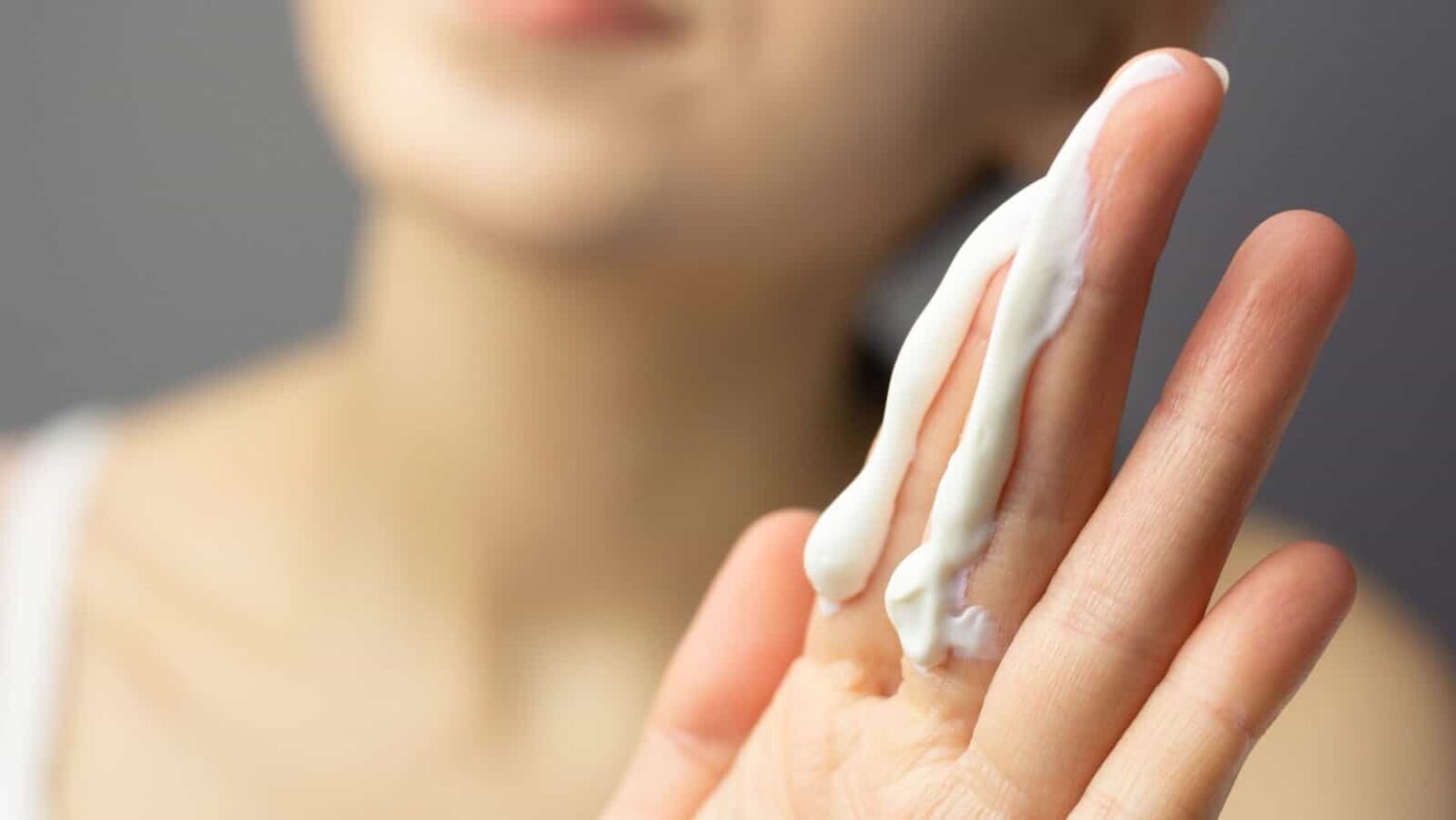 sunscreen. Anna Gawlik via Shutterstock