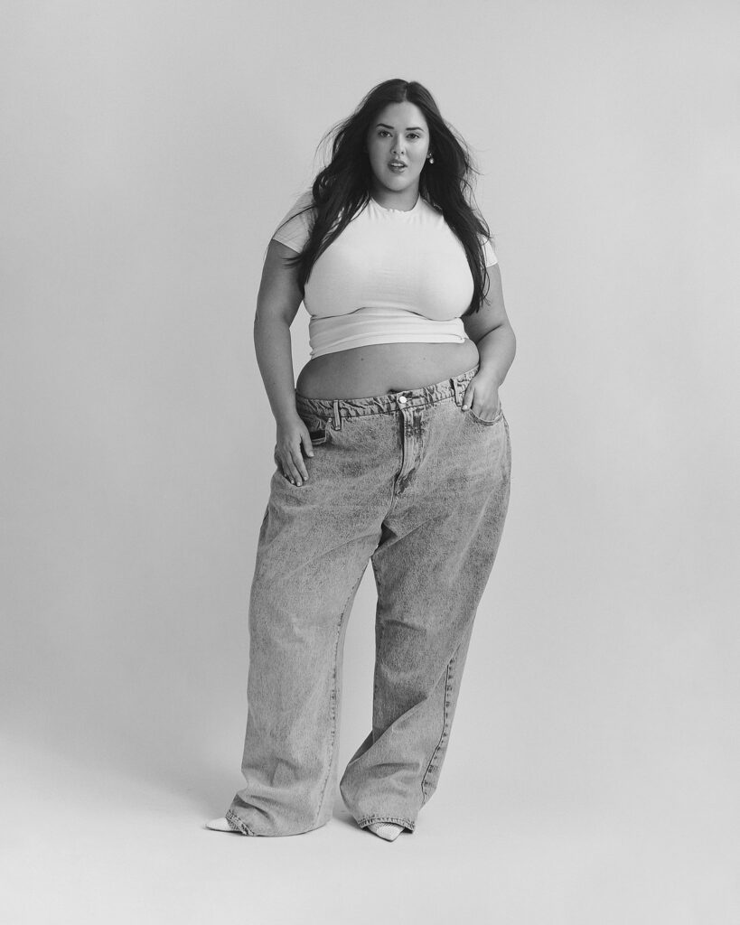 Emma Arletta, plus-size influencer, posing in a black and white photo.